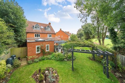 5 bedroom detached house for sale, Garden Close, Grantham, Lincolnshire, NG31