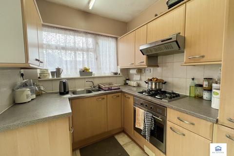 3 bedroom semi-detached house for sale, Green Lane Road, Leicester LE5