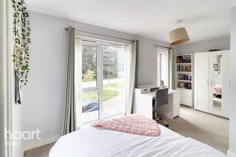 5 Caithness Crescent, Derby, DE22 3XS