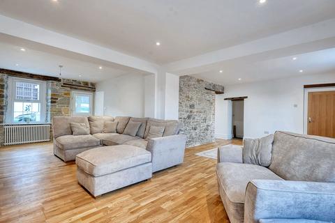 9 Central Road, Dearham, Maryport, CA15 7EP