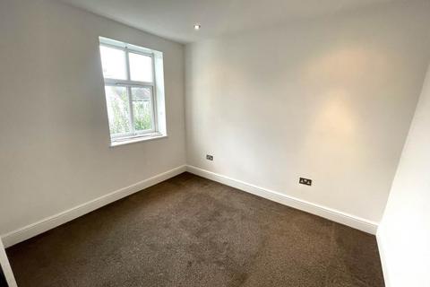 2 bedroom flat to rent, Sackville Road, Hove, East Sussex