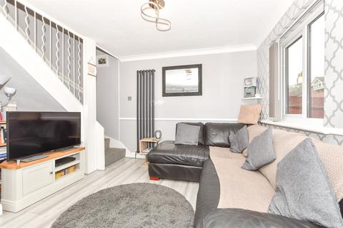 1 bedroom end of terrace house for sale, Tintagel Gardens, Rochester, Kent