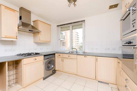 3 bedroom apartment to rent, North Bank, London NW8