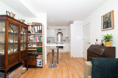 1 bedroom apartment for sale, Garden Road, Richmond, TW9