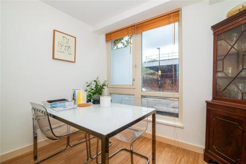 1 bedroom apartment for sale, Garden Road, Richmond, TW9