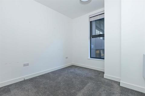 1 bedroom flat for sale, Columbia Drive, Worthing