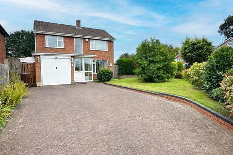 3 bedroom detached house for sale, Chantry Close, Hollywood, B47 5LU