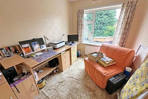 4 Chantry Close, Hollywood, Birmingham, B47 5LU