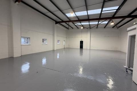 Warehouse to rent, Unit 12 Manor Park, 35 Willis Way, Poole, BH15 3SZ