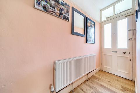66 Winifred Road, Bedford, MK40 4EW