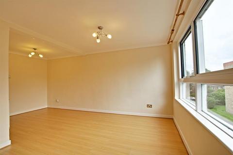 2 bedroom apartment to rent, Westpoint, Bromley BR2