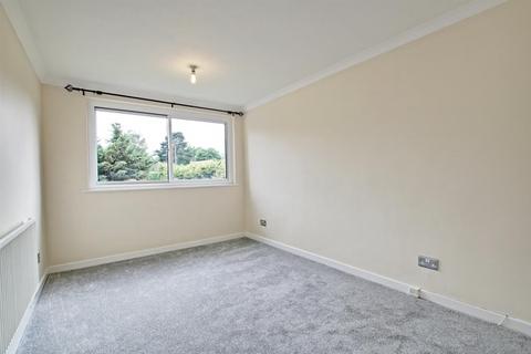 2 bedroom apartment to rent, Westpoint, Bromley BR2