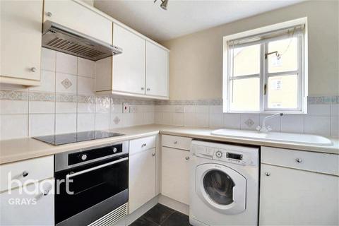 2 bedroom flat to rent, Coal Court, Grays, RM17