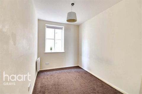 2 bedroom flat to rent, Coal Court, Grays, RM17