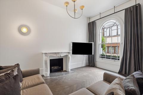 3 bedroom detached house to rent, Craven Hill Mews, London, W2