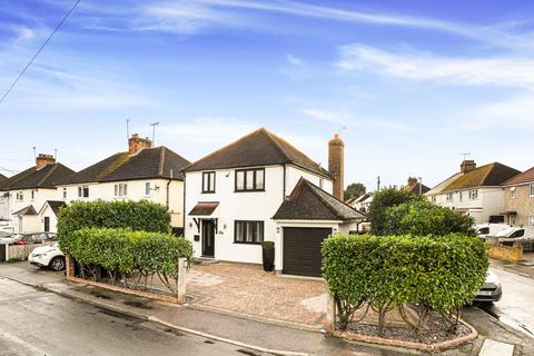 4 bedroom detached house for sale, Rodney Road, Ongar CM5