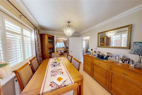 5 Leonard Mews, Stanford-le-hope, SS17 8BF