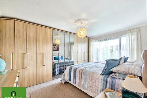 42 Borrowdale Avenue, Ramsgate, CT11 0PS