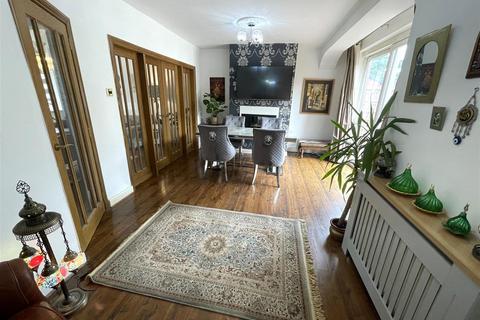 5 bedroom semi-detached house for sale, St. Hildas Road, Northenden, M22