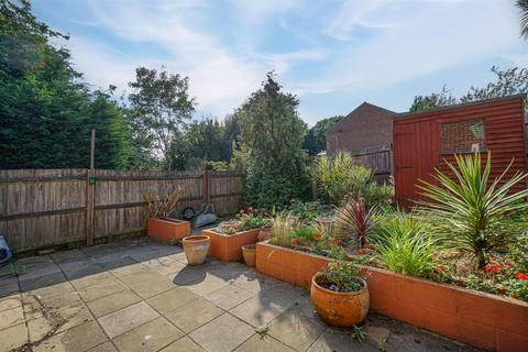 3 bedroom semi-detached house for sale, The Finches, St. Leonards-On-Sea