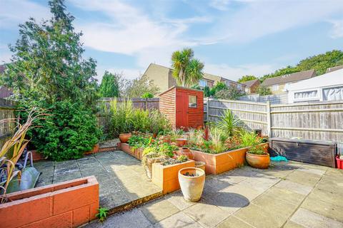 3 bedroom semi-detached house for sale, The Finches, St. Leonards-On-Sea