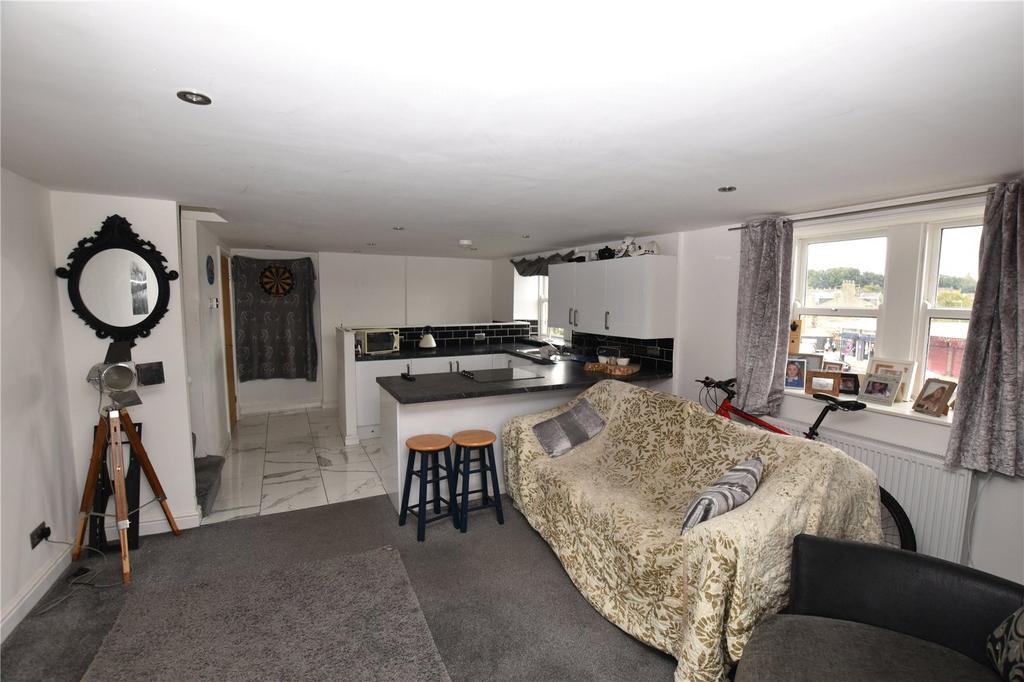 Thorp Garth, Idle, Bradford, West... Mixed use for sale £130,000