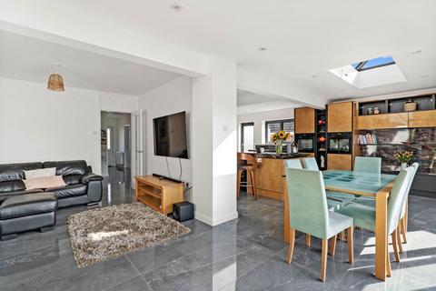 10 Aycliffe Road, Worcester, WR5 3AZ