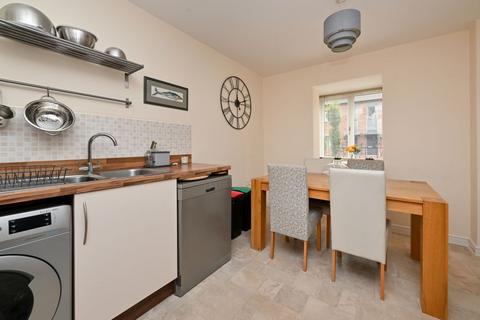 103 Birchfield Way, Telford, TF3 5HN