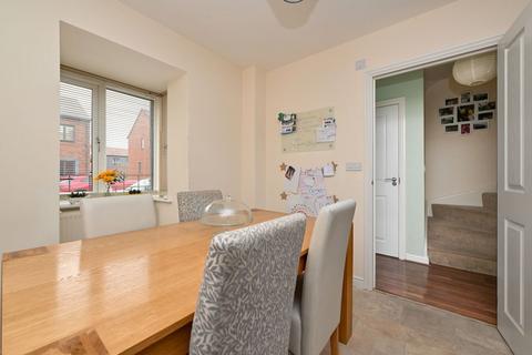 103 Birchfield Way, Telford, TF3 5HN