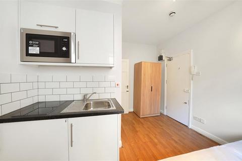 Flat to rent, St. Petersburgh Place, W2