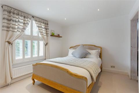 8 Station Road, Marlow, SL7 1ND