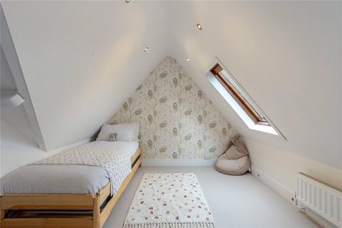 8 Station Road, Marlow, SL7 1ND