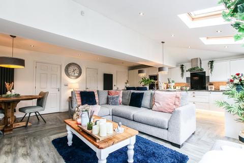 18 Forest Gate, Palmersville, Newcastle Upon Tyne, NE12 9EF