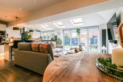 18 Forest Gate, Palmersville, Newcastle Upon Tyne, NE12 9EF