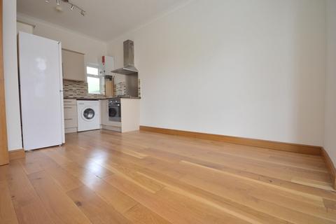 1 bedroom flat to rent, Perry Hill SE6