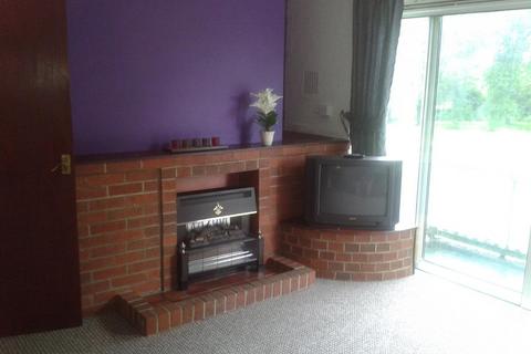 2 bedroom house share to rent, Cherrybrook Way, Bell Green CV2