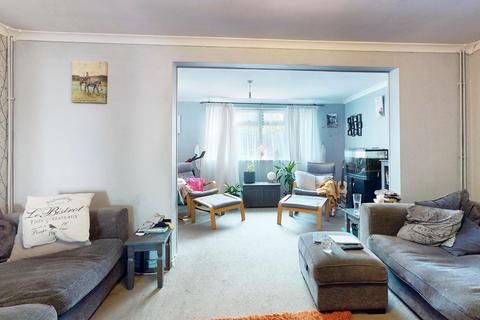 2 bedroom end of terrace house for sale, Beeleigh Cross, Fryerns, Basildon, Essex, SS14