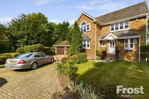 4 bedroom detached house for sale, Thamesgate, Riverway, Staines-upon-Thames, Surrey, TW18