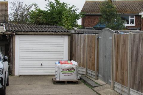 Garage for sale, Upper Free Down, Herne Bay