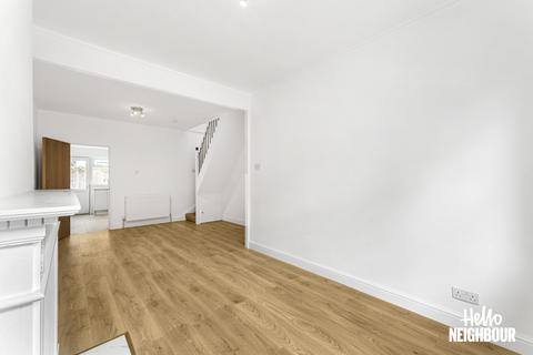 2 bedroom terraced house to rent, Vernon Road, London, E15