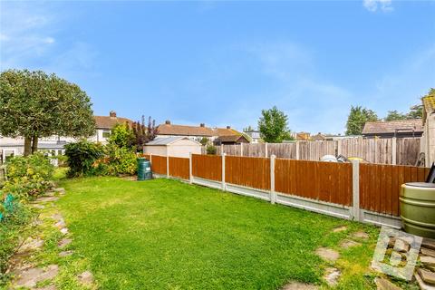 3 bedroom terraced house for sale, Eastbrook Drive, Romford, RM7