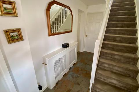 5 Ascot Drive, Grantham, NG31 9TB