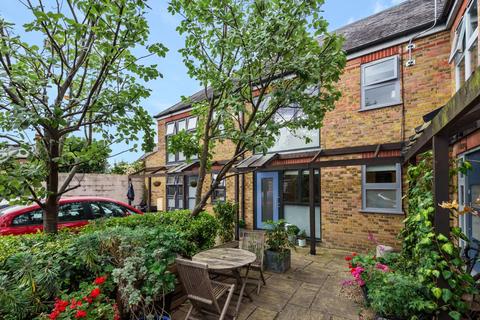 2 bedroom terraced house for sale, Fawe Park Road, Putney