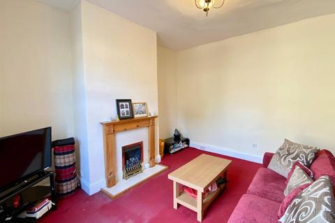 53 Lightcliffe Road, Brighouse, HD6 2DJ