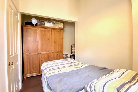 53 Lightcliffe Road, Brighouse, HD6 2DJ