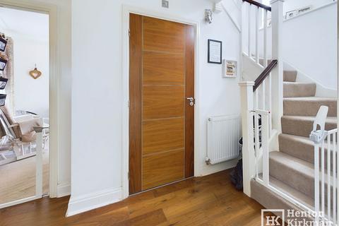 15 Bell Hill Close, Billericay, CM12 9FS
