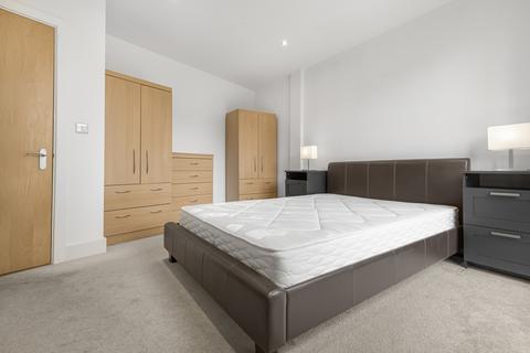 2 bedroom flat to rent, Goswell Road, London EC1V