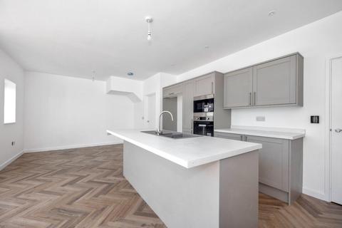 4 bedroom house for sale, Lambourne Road, Brighton