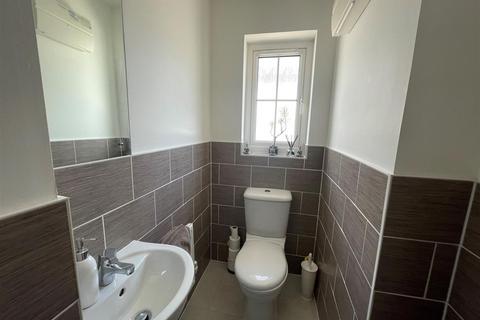 3 bedroom semi-detached house for sale, Y Ffowndri, Llanelli