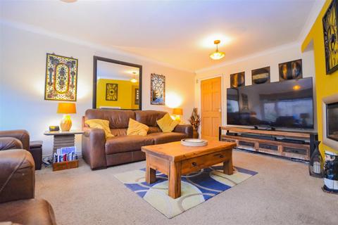 4 The Crescent, Saltburn-by-the-sea, TS12 1HY